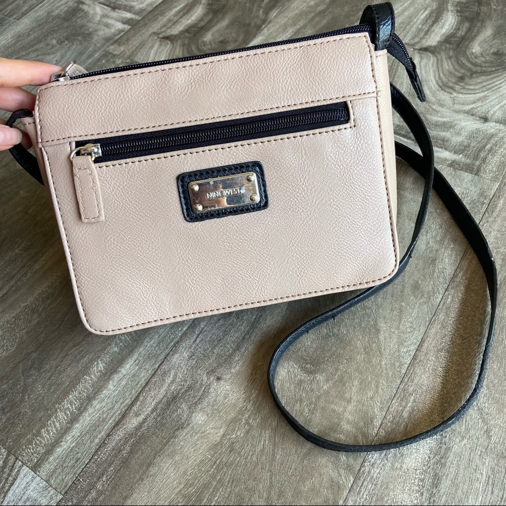 Beige Nine West crossbody bag